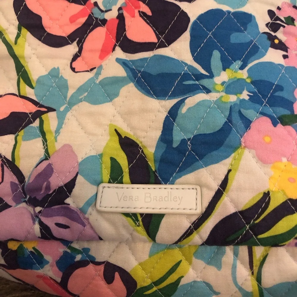 Vera Bradley Essential Sling Backpack Marian Floral EUC